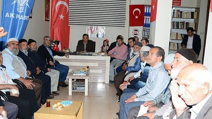 Belediye Başkanı Orhan Bulutlar, vatandaşla bir araya geldi
