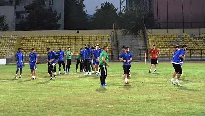 Evkur Yeni Malatyaspor tam kadro çalıştı
