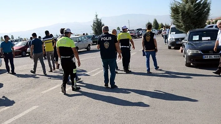 Malatya'da oto pazarlarında uygulama
