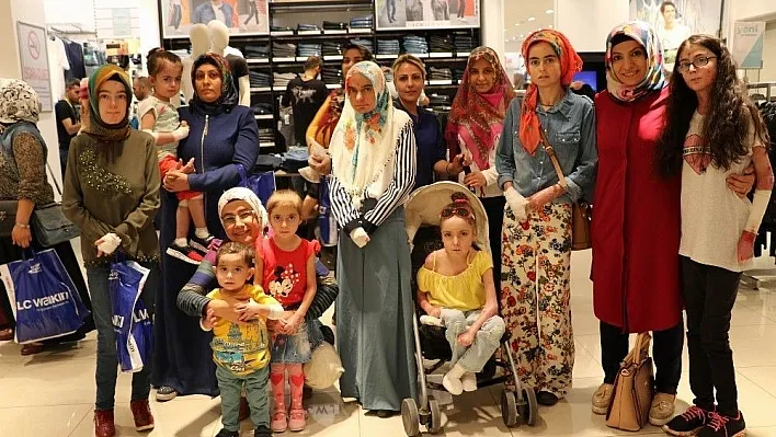 Kelebek çocuklara bayram hediyesi
