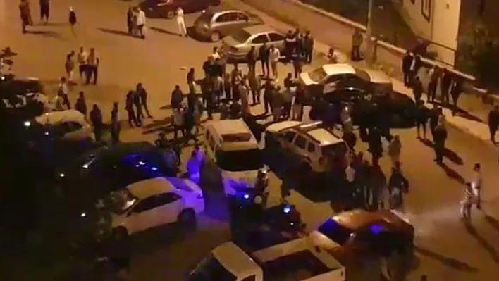 Polisin 'dur' ikazına uymayan şüpheli ateş açılarak yakalandı
