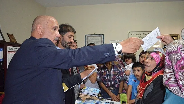 Bayramlıkları Ilıcalı'dan

