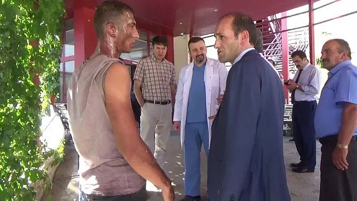 İçinde gaz sıkışması olan araç çakmağın çakılmasıyla alev topuna döndü

