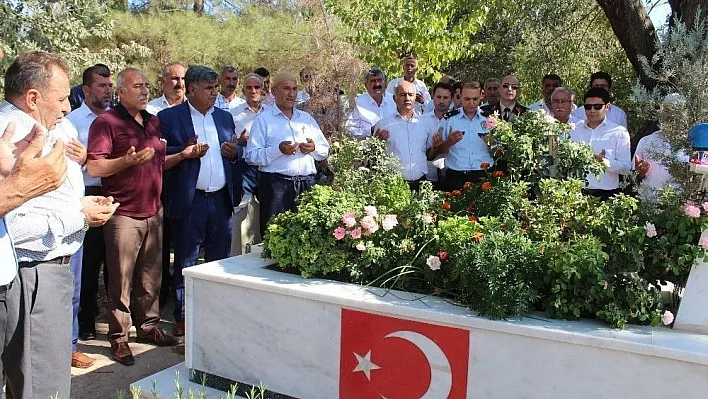 Samsat'ta bayramlaşma programı gerçekleştirildi
