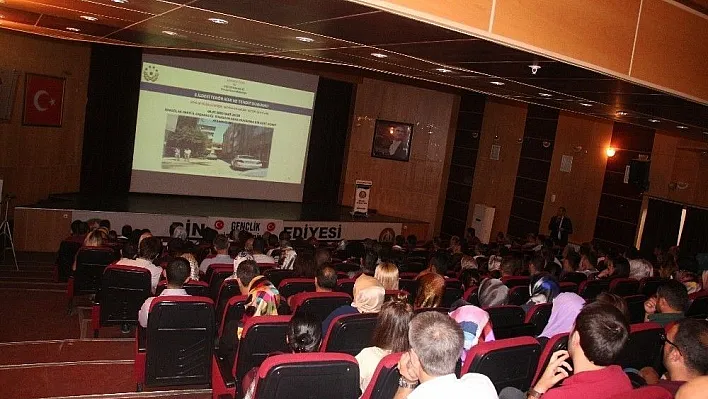 Bingöl'de öğretmenlere, terörle mücadele semineri
