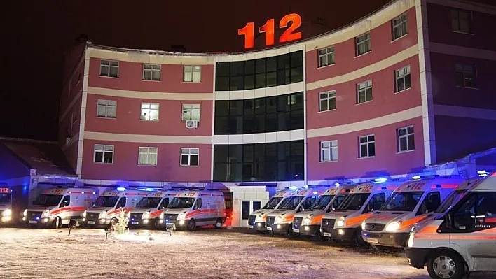 Erzurum 112 acil sağlık ekipleri şifa dağıtıyor
