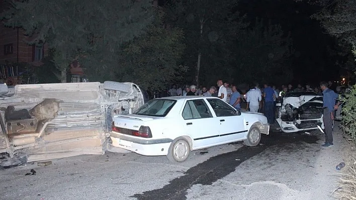3 kişinin yaralandığı kaza sonrası eylem
