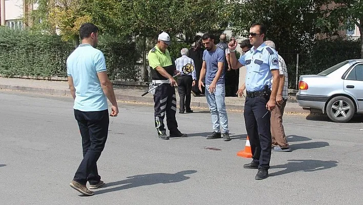 Okul servisinin çarptığı ilkokul öğrencisi öldü

