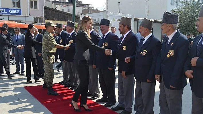 Gazi derneklerine anlamlı ziyaret
