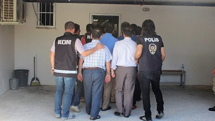 FETÖ operasyonunda 20 şüpheli adliyeye sevk edildi