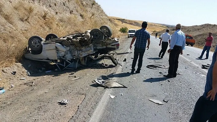 Adıyaman'da feci kaza: 1 ölü, 1 yaralı

