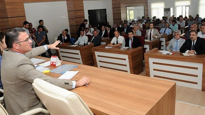Balcı, okul müdürleriyle eğitim sorunlarını konuştu
