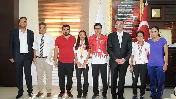 Kayapınar Belediye Başkan Vekili Balcı, başarılı sporcuları ağırladı
