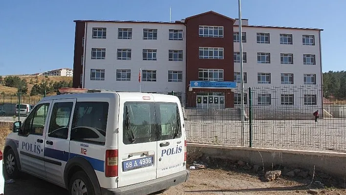 Okul penceresinden düşen 6 yaşındaki öğrenci öldü
