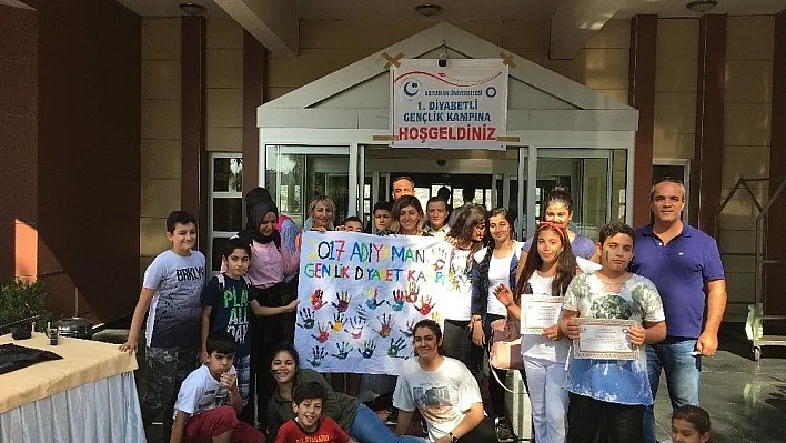 Üniversitede diyabetli çocuklar için gençlik kampı
