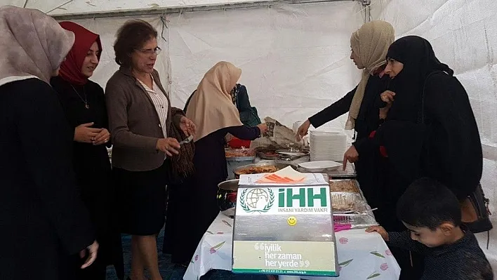 Bingöllü kadınlardan Arakan için kermes
