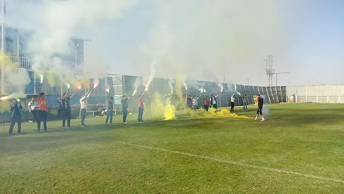 Diyarbekirspor'a taraftarlardan tam destek
