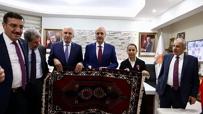 Kültür ve Turizm Bakanı Numan Kurtulmuş: 'Siyasi çalışmalarda en önemli yer parti teşkilatlarıdır'
