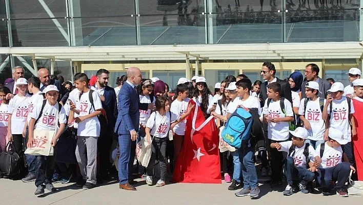 Adıyaman'dan Balıkesir'e 194 öğrenci gönderildi
