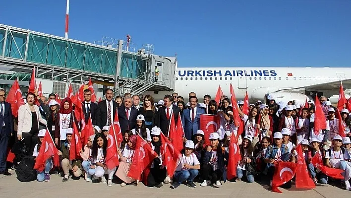 Diyarbakırlı öğrenciler Çanakkale yolcusu
