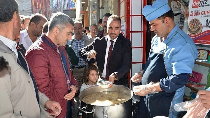 Deniz Kitapevlerinde geleneksel Aşure Günü etkinlikleri
