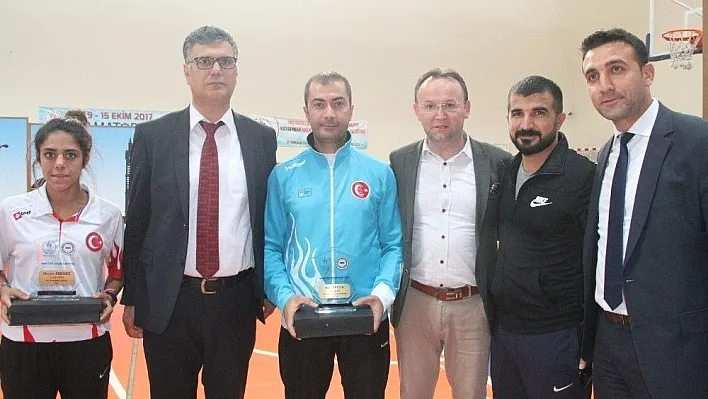 Diyarbakır'daki spor kulüplerine malzeme verildi
