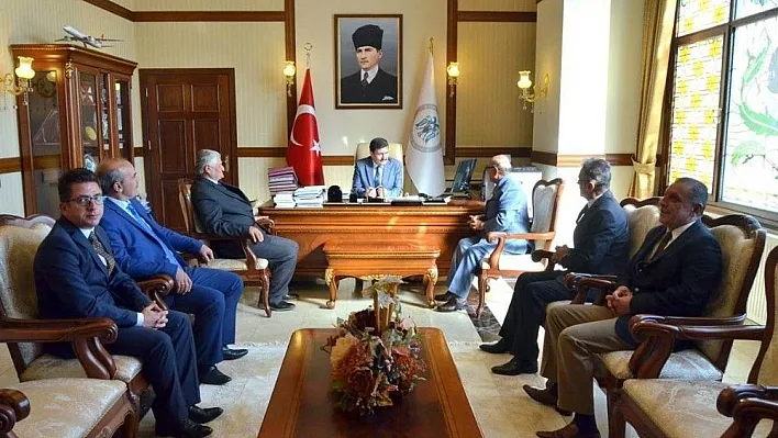 Erzincan'da köy ve mahalle muhtarlarının Muhtarlar Günü kutlandı
