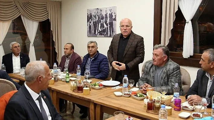Şenkayalılardan Başkan Sekmen'e yatırım teşekkürü

