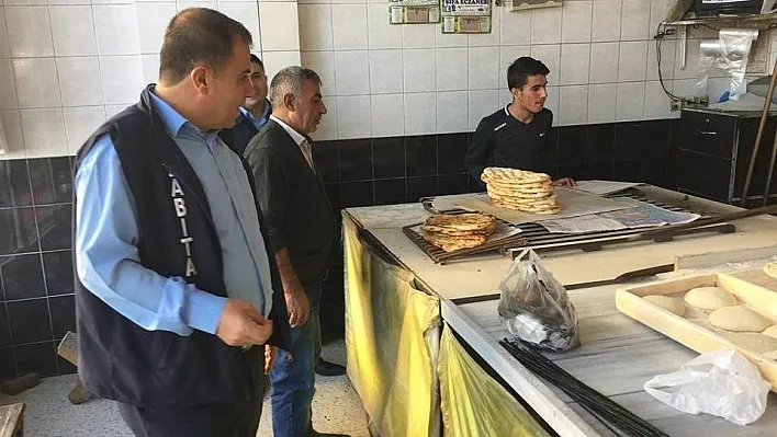 Zabıta ekipleri fırınları denetledi
