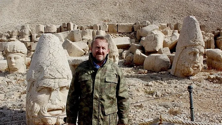 Begoviç, Nemrut Dağı'na helikopter ile geldi
