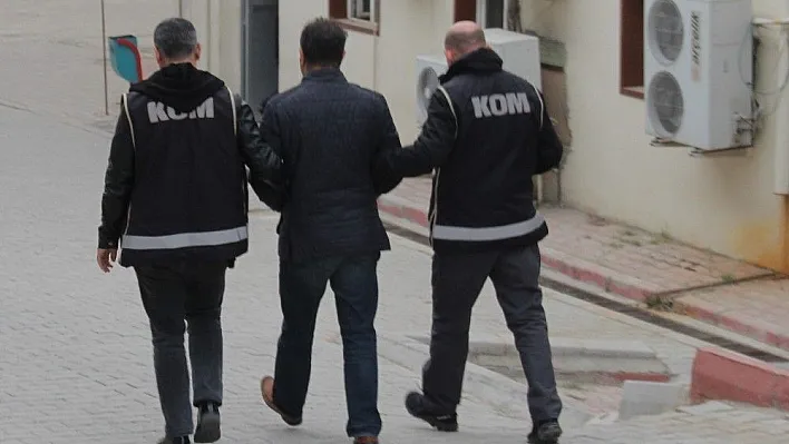 Elazığ merkezli 9 ilde 'ByLock' operasyonu: 10 gözaltı