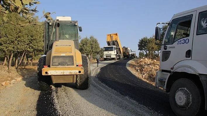 Asfaltlama çalışmaları Kulp'da devam ediyor
