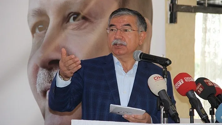 Bakan Yılmaz: 'Bizi eleştirme hakkı muhalefet partilerin hiçbirisinin yok'
