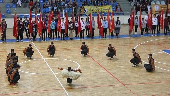 Bingöl'de Cumhuriyet Bayramı Coşkuyla Kutlandı
