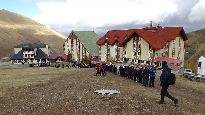 Erzurum'da Palandöken Dağı'na Cumhuriyet Tırmanışı
