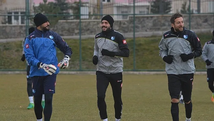 BB Erzurumspor Giresunspor maçı hazırlıklarını sürdürdü
