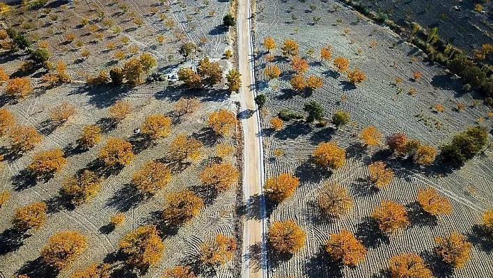 Akçadağ ilçesinde yol çalışmaları devam ediyor
