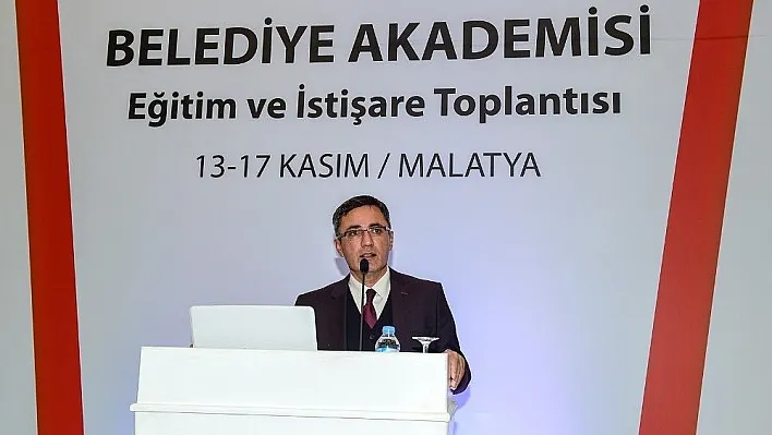 Büyükşehir personellere eğitim vermeye devam ediyor
