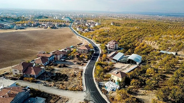 Yarımcahan ve Çarşıbaşı Caddeleri asfaltlandı
