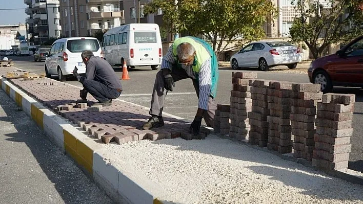 3. Çevreyolunda refüj düzenleme çalışması yapıldı
