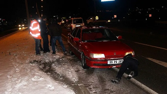 Buzlanan yollar zincirleme kazalara neden oldu
