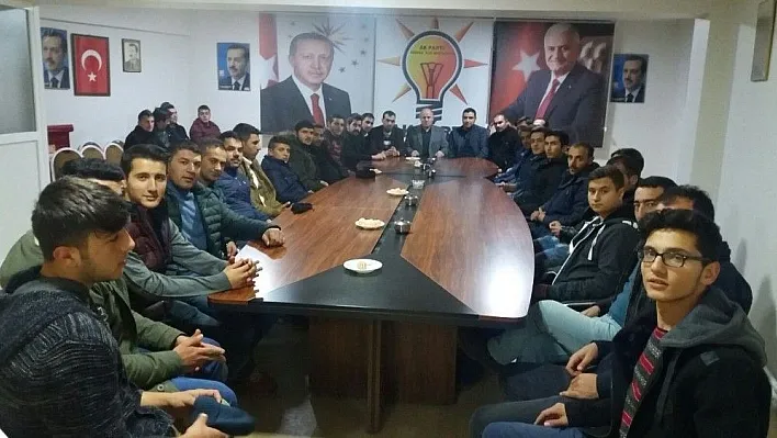 Aşkale'de Ak Partili gençlerden birlik beraberlik vurgusu
