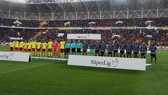 Süper Lig: E.Y. Malatyaspor: 0 - Beşiktaş: 0 (İlk yarı)
