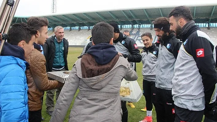 Mehmet Altıparmak: 'Avantajlı bir skorla Trabzon'a gitmeyi düşünüyoruz'
