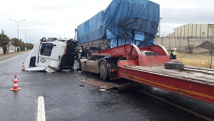 Elazığ'da akıl almaz kaza