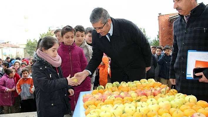 Suşehri'nde 'Sağlıklı Çocuklar, Mutlu Yarınlar' projesi
