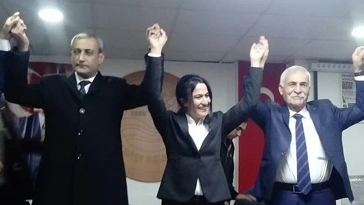 CHP Gölbaşı İlçe Başkanı Emine Köseler oldu
