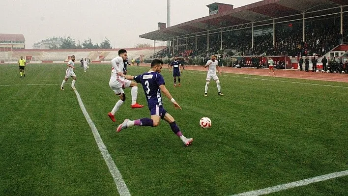 TFF 2. Lig: Kipaş Kahramanmaraşspor: 2  - Şanlıurfaspor: 1
