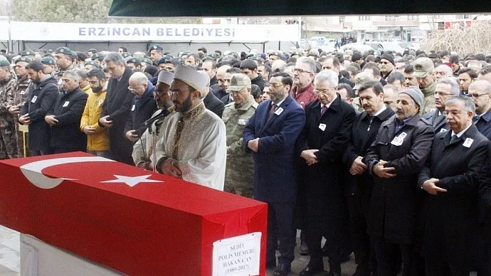 Şehit polis Hakan Can Erzincan'da son yolculuğuna uğurlandı
