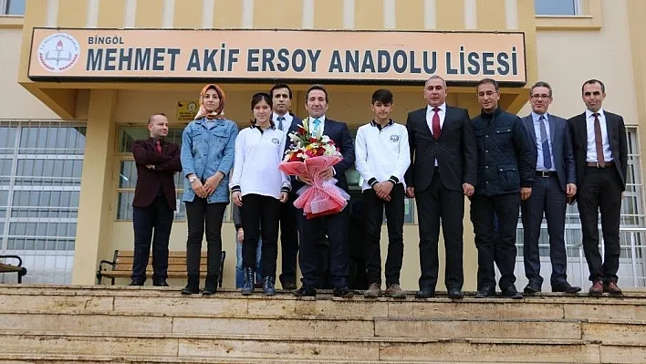 Vali Mantı:'Ülkenin geleceği öğretmenlerin elinde'
